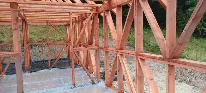 Konštrukcia 1200 × 500 s galériou — fotografia 8