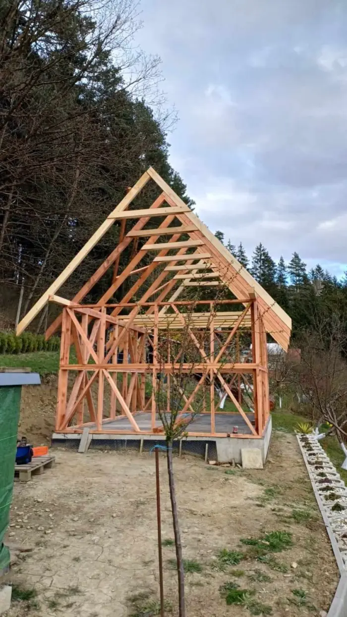 Konštrukcia 500 × 350 — fotografia 4