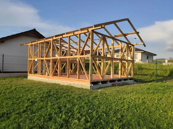 Konštrukcia 600 × 400 — realizácia RK-WOOD